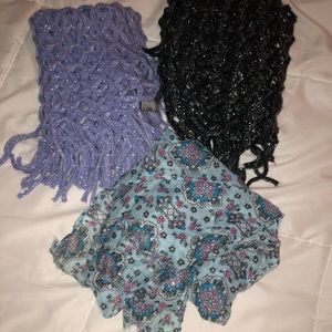 Scarves and scarf rack
